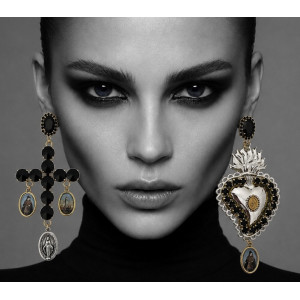 Boucles d'oreilles sacrées
